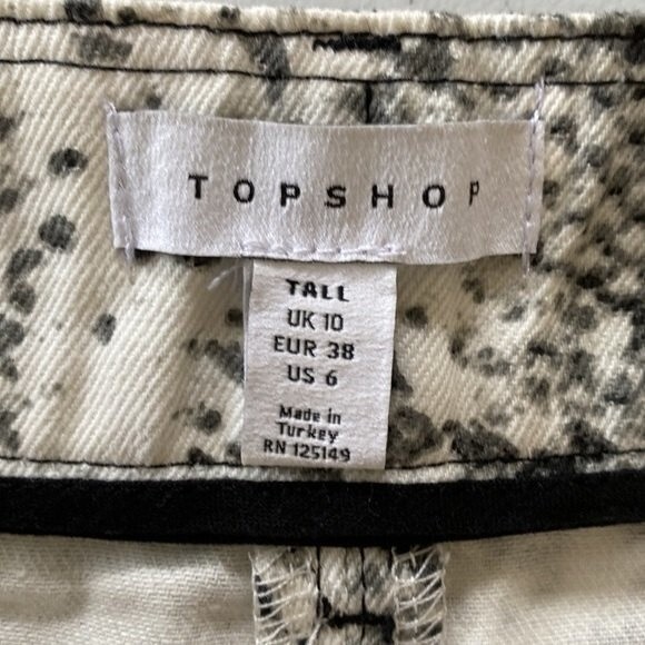 TOPSHOP Snake Print Zip Front Mini Jean Skirt Buckle Detail Cotton Streetwear - Picture 4 of 12